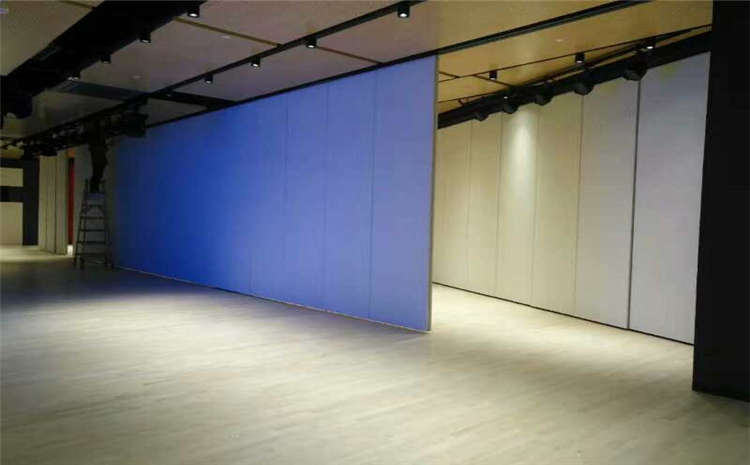 柞木體育館木地板雙層龍骨結(jié)構(gòu)