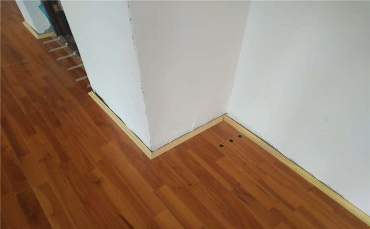 專業(yè)的實(shí)木運(yùn)動(dòng)地板一平米價(jià)格