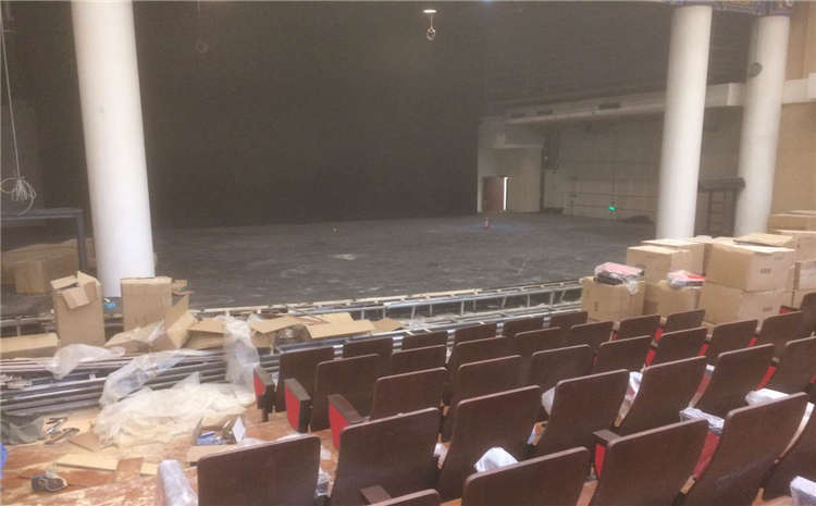 20厚舞臺木地板廠家哪家好?