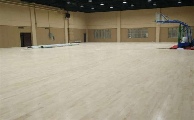 拼接板木地板籃球館批發(fā)價(jià)格