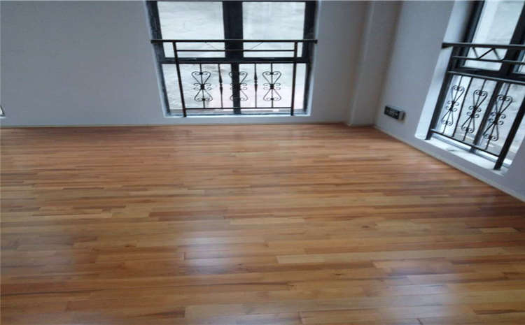 專業(yè)的籃球場實(shí)木地板一平米價(jià)格