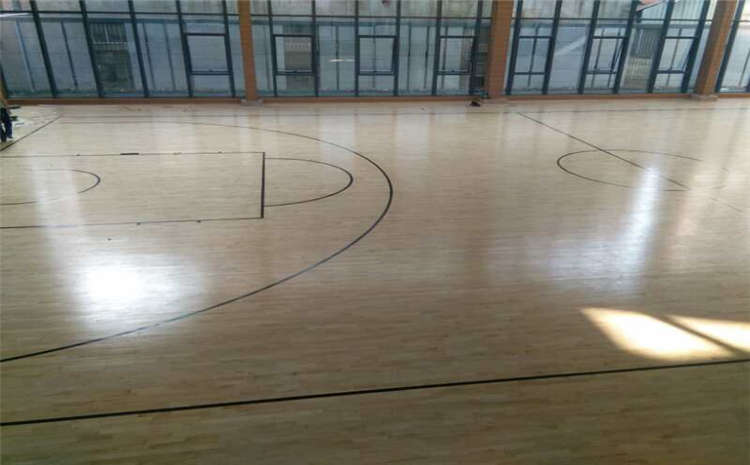 運(yùn)動(dòng)木地板質(zhì)量保障的四個(gè)關(guān)鍵因素