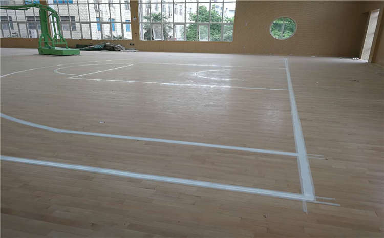 楓樺木體育實(shí)木地板什么牌子好