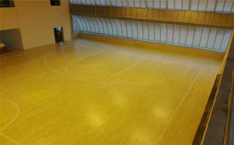 俄勒岡松籃球運(yùn)動(dòng)地板每平米價(jià)格
