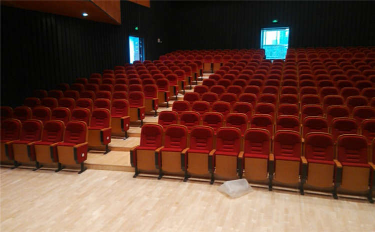 20厚籃球場地木地板廠家去哪找？