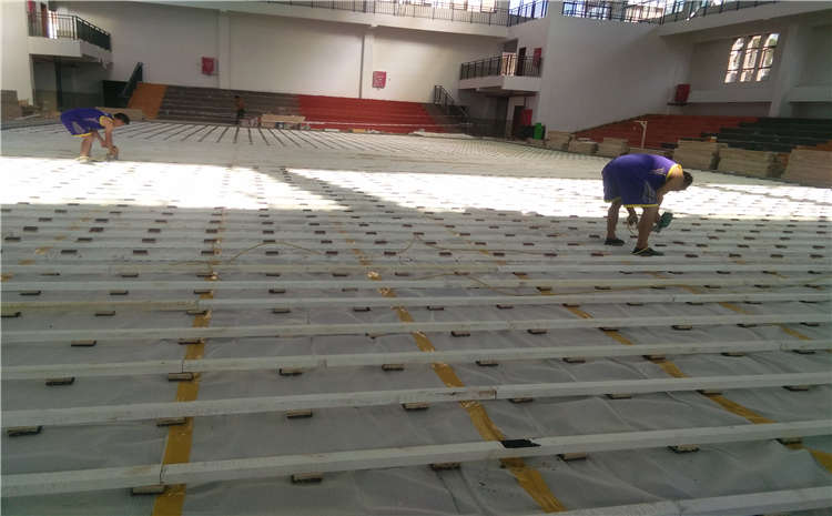 學(xué)校舞臺(tái)運(yùn)動(dòng)木地板安裝工藝