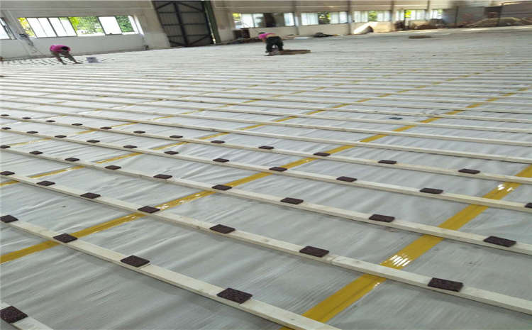 指接板舞臺運(yùn)動木地板規(guī)格