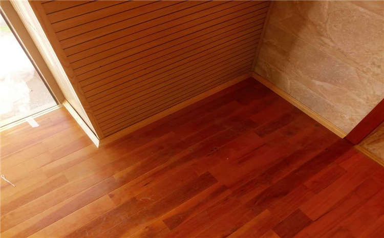 關(guān)于籃球運(yùn)動木地板，你了解多少？