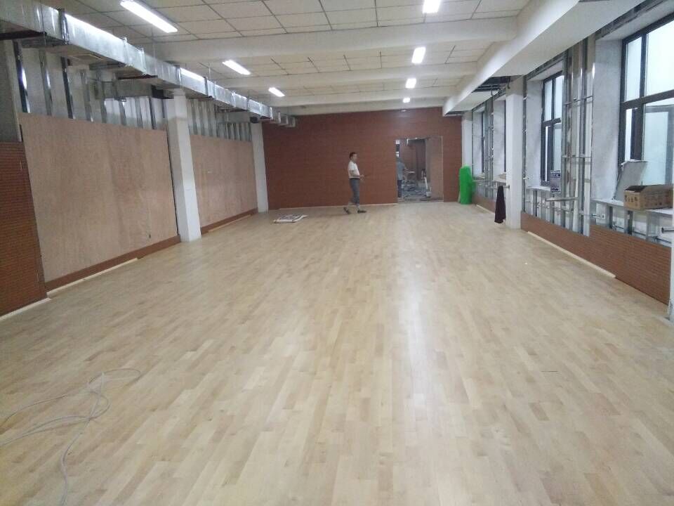 運(yùn)動木地板