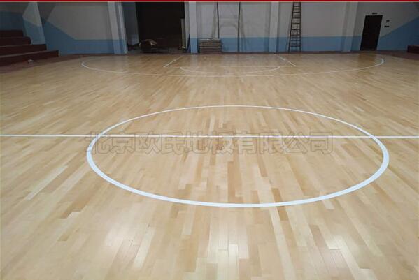 湖南株洲車輛段工地體育館地板-2