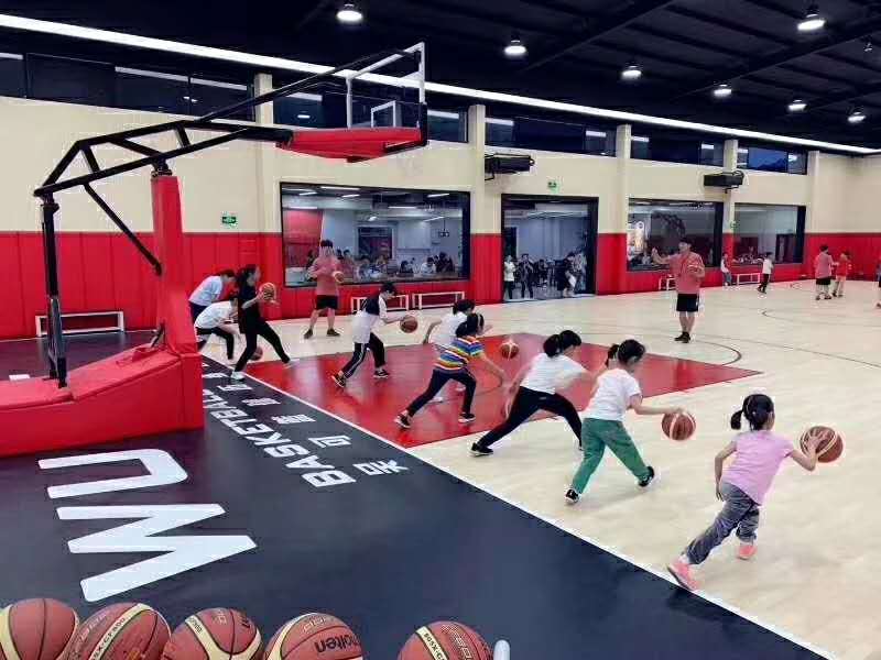 籃球場(chǎng)木地板.jpg