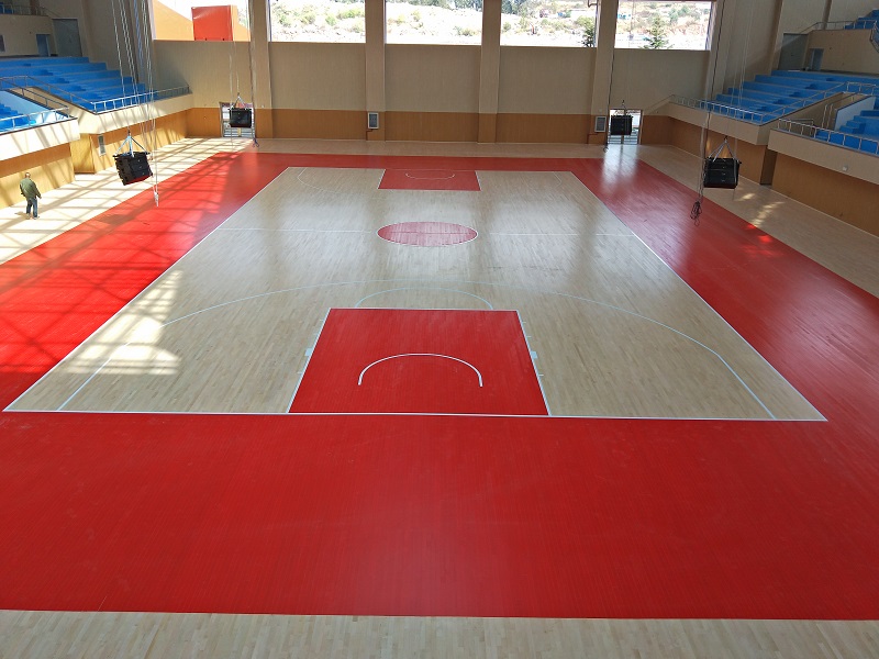 體育木地板.jpg