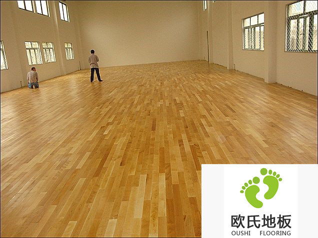 籃球館實(shí)木地板翻新