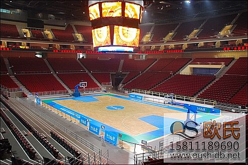 室內(nèi)籃球場木地板慎用低端體育地板