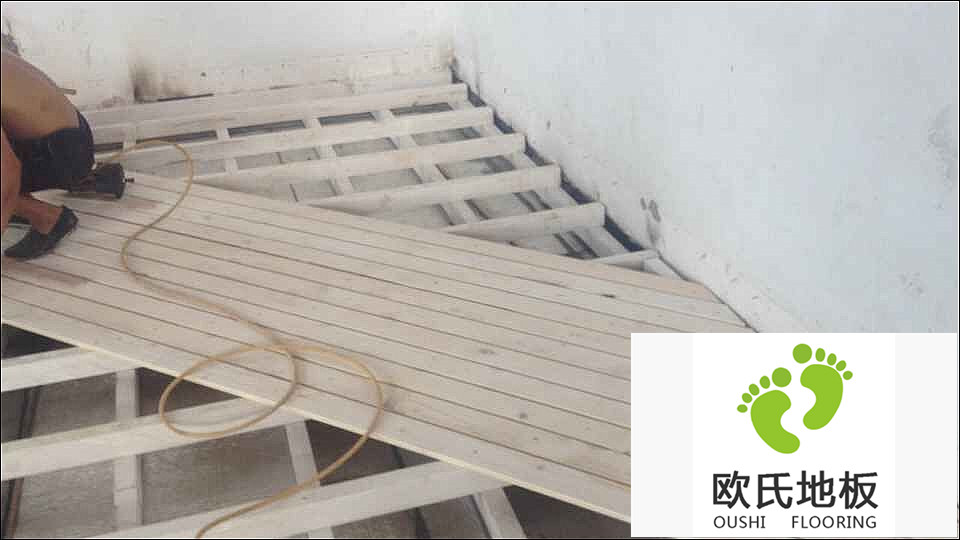 雙層夾板45°斜鋪籃球運(yùn)動(dòng)木地板系統(tǒng)