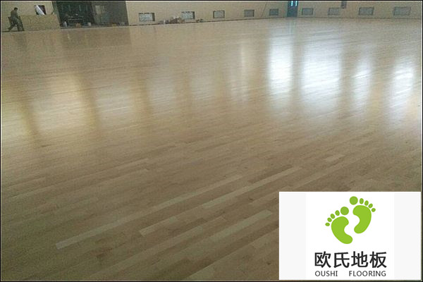 山西大同縣體育館運(yùn)動(dòng)木地板案例