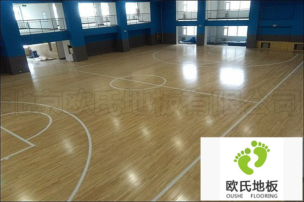山西運(yùn)動(dòng)木地板：陽泉市城區(qū)行政審批服務(wù)中心 籃球館地板案例