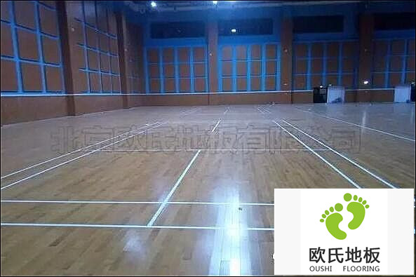 福建福卅市天潭師范附中運(yùn)動(dòng)木地板成功案例