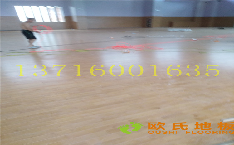 江蘇鹽城西環(huán)路小學(xué)體育館木地板案例