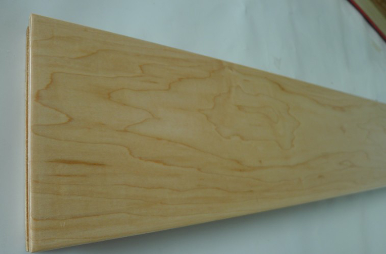 運(yùn)動(dòng)楓木地板